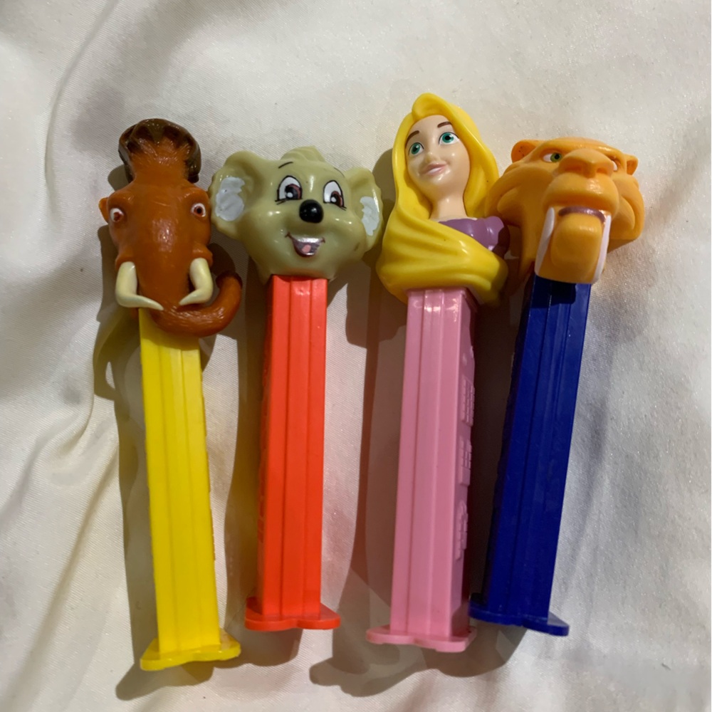 PEZ. Vintage dispensers 4